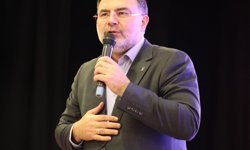 AK Partili Saygılı Karşıyaka Belediyesi üzerinden CHP'ye yüklendi