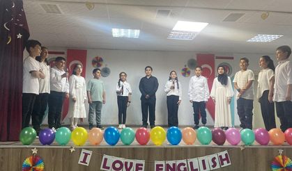 Kemalpaşa İmam Hatip Ortaokulu ‘’İngilizce Günü’’ Düzenledi