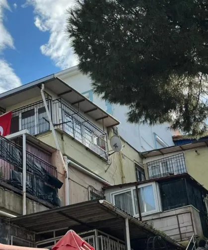 Şehit pilotun İzmir'deki evinde yas