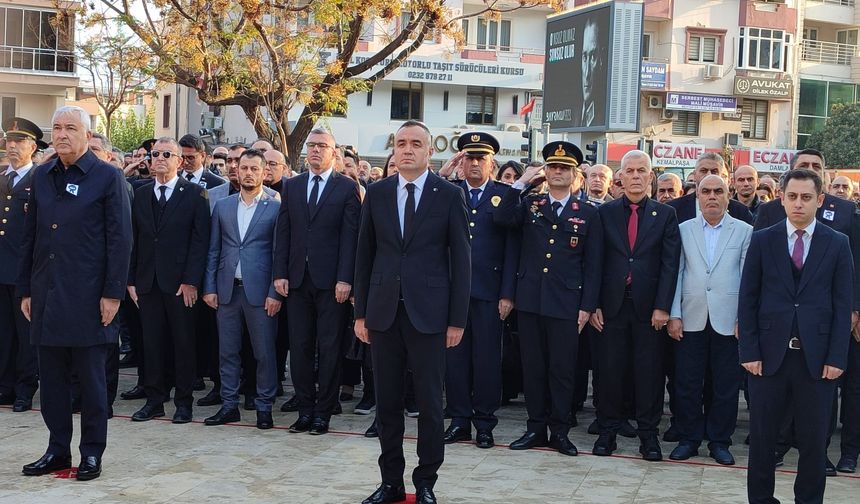 Kemalpaşa'da 10 Kasım Atatürk'ü Anma Günü Programı Düzenlendi