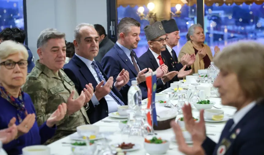 Şehit aileleri ve Gazilere vefa iftarı
