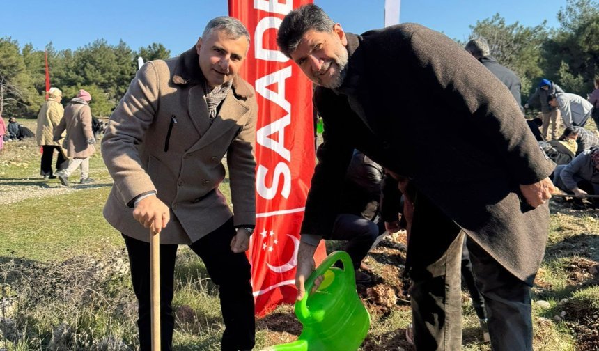Saadet Partisi’nden fidan dikim etkinliği